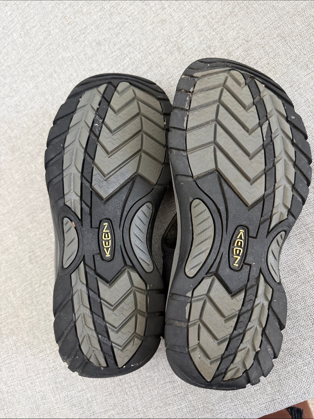 Keen Black and Gray Closed-Toe Sport Sandals - Picture 8 of 8